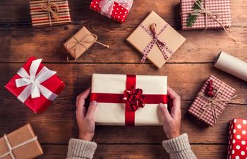 5 ways to shop green in the run up to Christmas