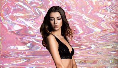 This model is sharing the harsh truth behind glamorous photo shoots