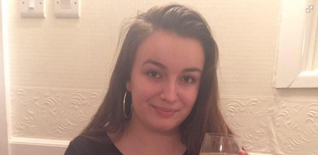 Teen shows both faces she wears in order to spread awareness of mental illness