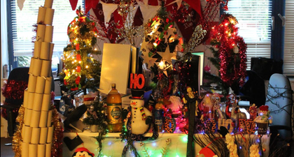 This Dublin office’s tacky toilet roll Christmas tree is seriously amazing
