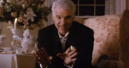 Comedian Steve Martin faces backlash after tweet about Carrie Fisher