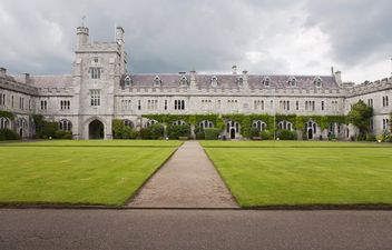 An alert has been issued after a UCC student died from meningitis