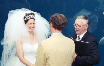 This bride was completely upstaged at her wedding… by a beluga whale