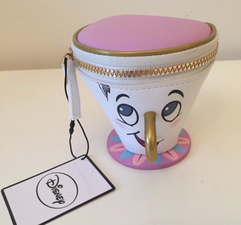 This purse is going for FOUR times the price on eBay