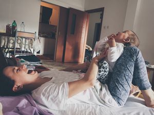 Baby at home? 8 tiny daily parenting wins that forever make our day