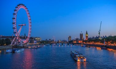 Fancy having a SLEEPOVER inside the London Eye?