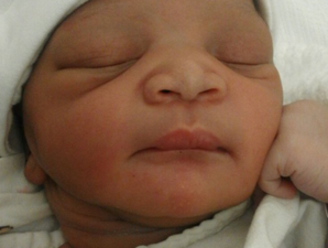 Four-week-old baby abducted in car-jacking – car found empty