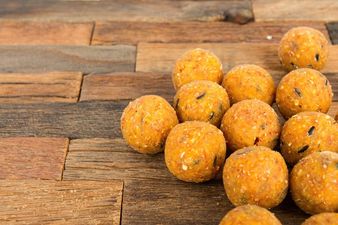 Here’s a MUST TRY vegan mango energy ball recipe