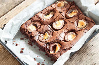 This delicious recipe for Creme Egg Brownies has us all drooling