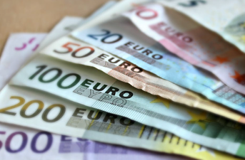 The richest UK musician under 30 has been revealed and we bet you can guess who it is