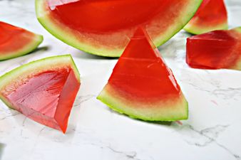 These watermelon vodka jelly shots are PERFECT for today