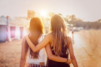 9 things that happen to every group of gal-pals at a festival