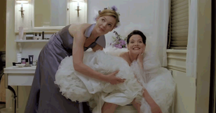 The genius invention that helps brides go to bathroom without assistance