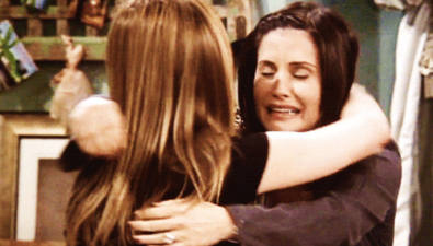 If you’re going to surprise your BFF in the US… THIS is how you do it