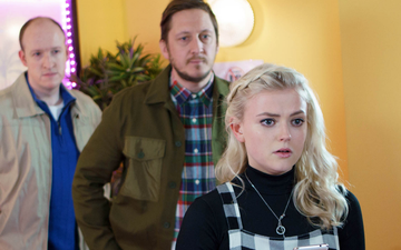 Coronation Street fans left angry after major plot twist last night