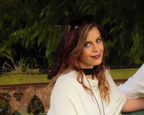 This Irish girl got married the same day as Pippa and their dresses are IDENTICAL