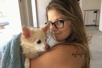 The genius way this girl snuck her grandma’s dog in to see her in hospital