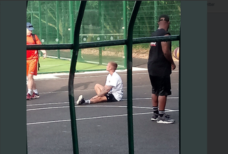 Here’s Justin Bieber just casually shooting hoops in Bushy Park in Dublin