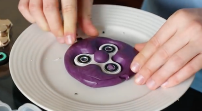 Edible fidget spinners have arrived and you can make them yourself