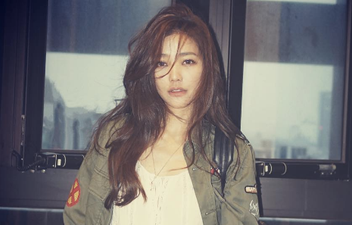 This 41-year-old credits these beauty essentials for her youthful glow