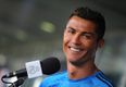 Cristiano Ronaldo confirms the birth of his twins on Facebook