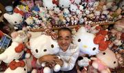 Ex-policeman sets world record for largest collection of Hello Kitty merch