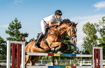 Your chance to nab some equestrian chic AND tickets to the Horse Show