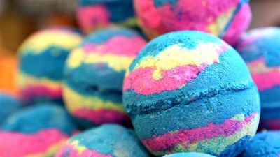 The 90s fanatic in your life is going to swoon over these bath bombs
