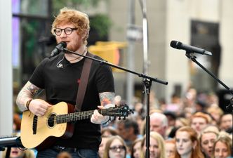 Ed Sheeran to play a gig in a random fan’s sitting room for charity