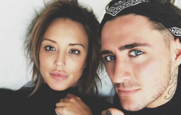 Looks like Charlotte and Bear are back on after this new post