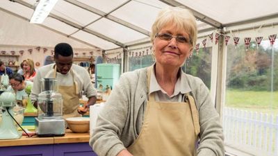 Ten observations about the season opener of The Great British Bake-Off