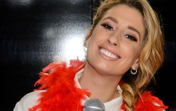 Stacey Solomon’s been trying on wedding dresses and she looks fab