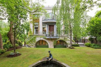 This six-bed Dublin Airbnb is €850 a night and is breathtakingly stunning