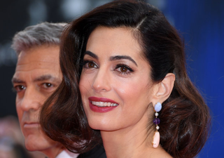 This €24 beauty buy is the secret behind Amal Clooney’s glowing skin