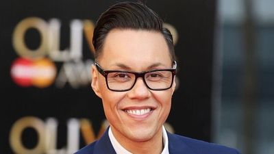 ‘Bon voyage d*ckheads’ Gok claps back after homophobic airport slur