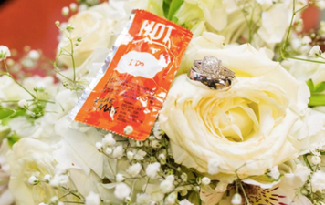 These newlyweds had their wedding photos taken in a Taco Bell