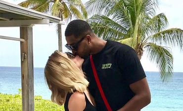 Does Khloe’s latest photoshop fail mean she actually is pregnant?