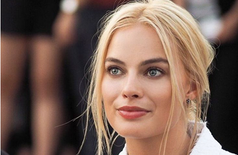 Margot Robbie just wrote an open letter to Hollywood and you need to read it