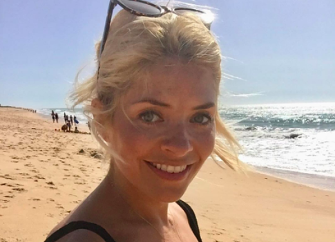 Holly Willoughby gives a glimpse into family lifeHolly Willoughby gives a glimpse into family life