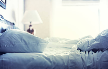 Women are more likely to cheat after being in a relationship for this long