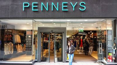 The 5 ultimate Christmas party dresses available at Penneys… right now