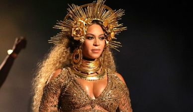 This Beyoncé Christmas tree topper is so much better than any angel