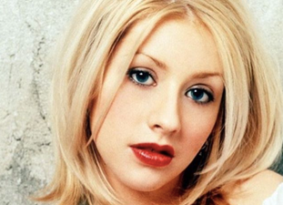 This Instagram account is a tribute to the eyebrow we wish to forget