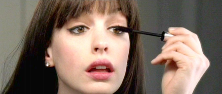 The €17 mascara that’s winning awards all over the gaff