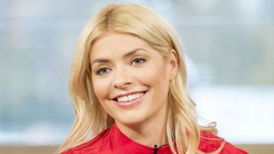 Holly Willoughby says she uses these €20 cleansing wipes to remove her makeup