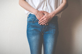 What are the symptoms of ovarian cancer and why do so many women ignore them?