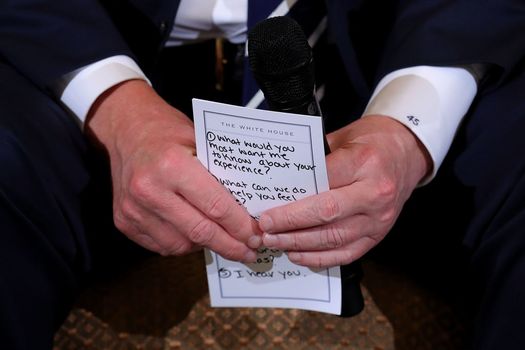 trump prompt cards