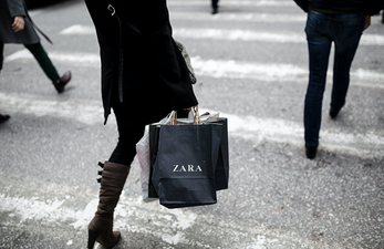 There are some sale bargains left in Zara (for as little as €6)