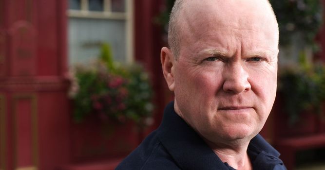 phil mitchell snow
