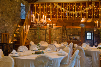 You can get married in this Irish brewery and it looks gorgeous